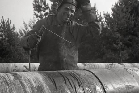 Rok 1960: Buduje sa pohronský skupinový vodovod