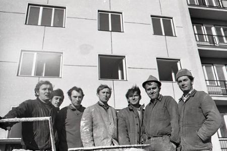 Rok 1971: Celonárodné pracovné zmeny šetria milióny