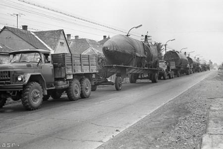 Rok 1971: Vesmírna raketa na ceste po Slovensku