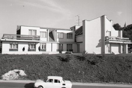 Rok 1985: V Moravanoch nad Váhom otvorili nový Dom dôchodcov 