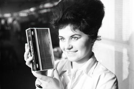 Rok 1965: Na vianočnom trhu nový tranzistor 