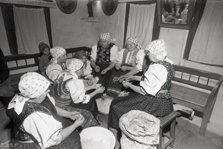 Rok 1972: Tradícia páračiek je na Liptove stále živá